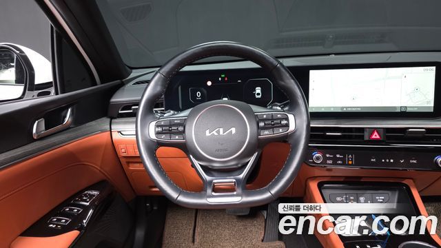 Kia K5 2024 — photo 13