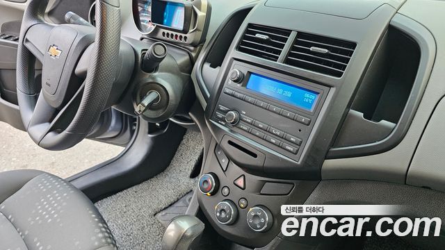 Chevrolet Korea Aveo 2015 — photo 14