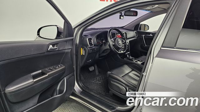 Kia Sportage 2016 — photo 10