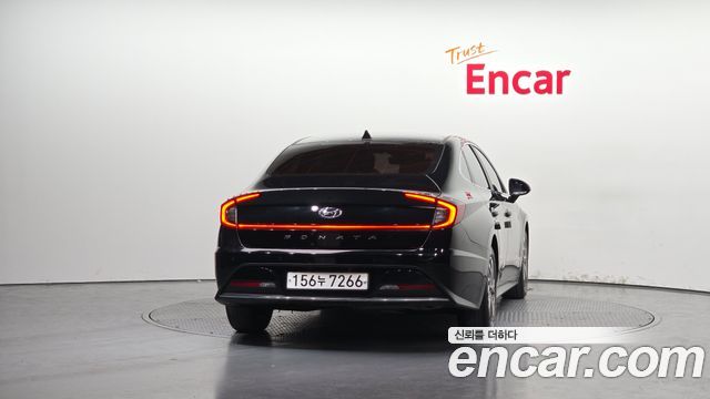 Hyundai Sonata 2021 — photo 4