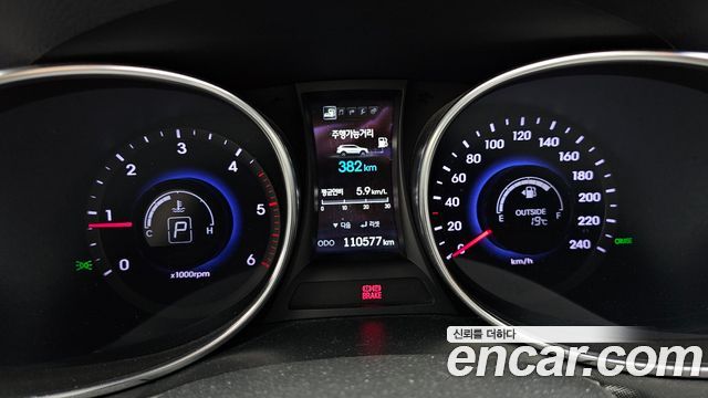 Hyundai Maxcruz 2016 — photo 8