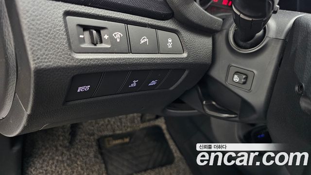 Hyundai Maxcruz 2016 — photo 17