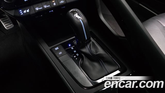 Hyundai AVANTE 2022 — photo 9