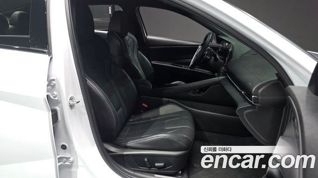 Hyundai AVANTE 2022 — photo 10