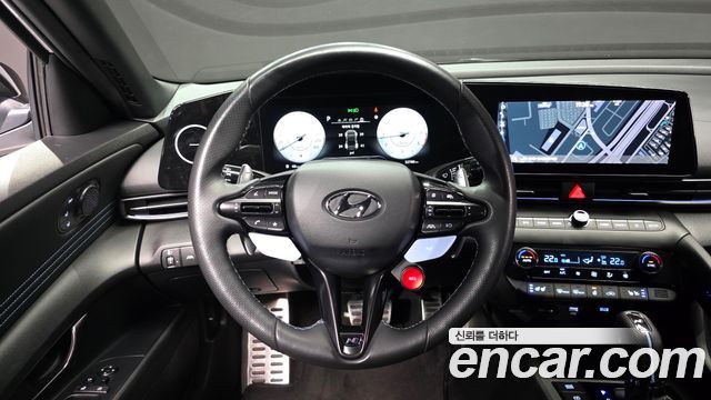 Hyundai AVANTE 2022 — photo 13