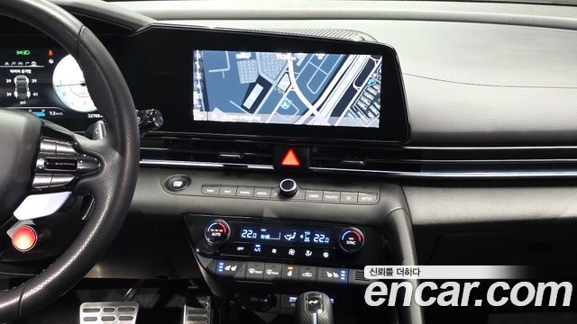 Hyundai AVANTE 2022 — photo 14