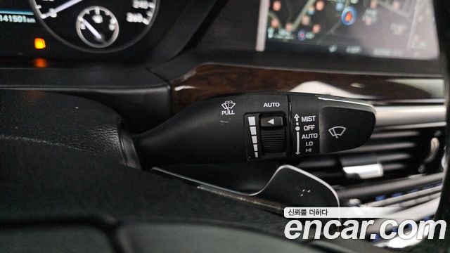 Genesis EQ900 2016 — photo 18