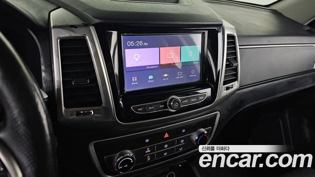 KG Mobility Rexton 2018 — photo 17
