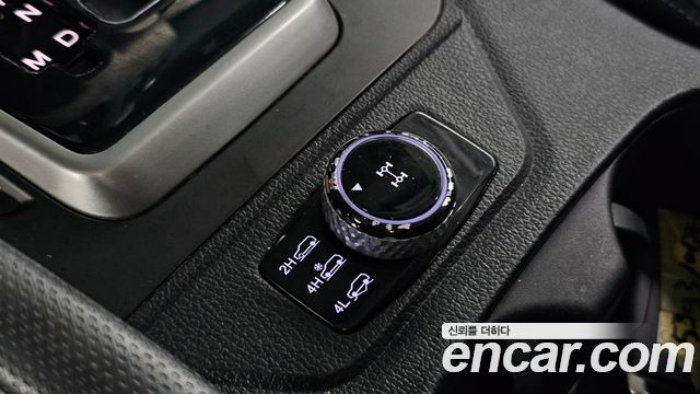 KG Mobility Rexton 2018 — photo 19