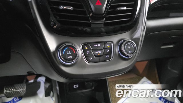Chevrolet Korea Spark 2019 — photo 17