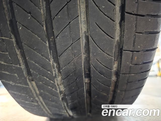 Kia K7 2013 — photo 22
