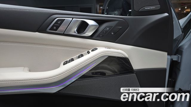 BMW X5 2026 — photo 18