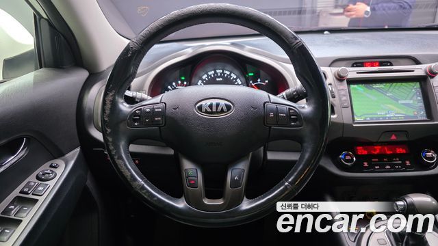 Kia Sportage 2014 — photo 13