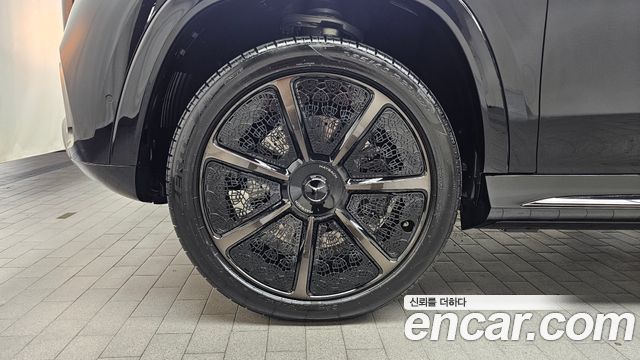Mercedes-Benz GLS-Class 2024 — photo 5