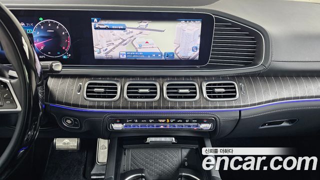 Mercedes-Benz GLS-Class 2024 — photo 14