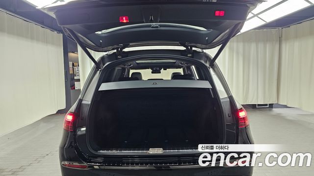 Mercedes-Benz GLS-Class 2024 — photo 20