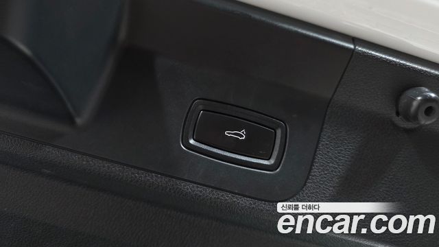 Porsche Panamera 2018 — photo 20