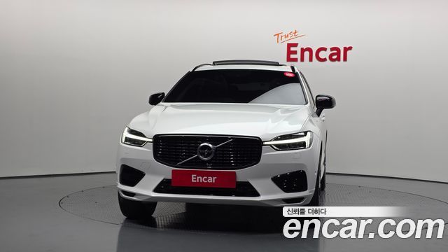 Volvo XC60 2021 — photo 3