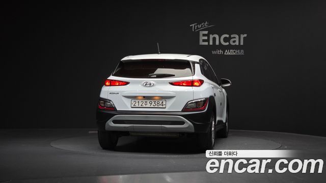 Hyundai Kona 2022 — photo 4