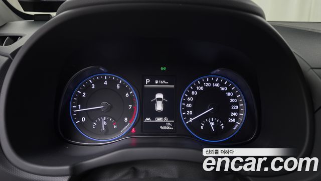 Hyundai Kona 2022 — photo 8