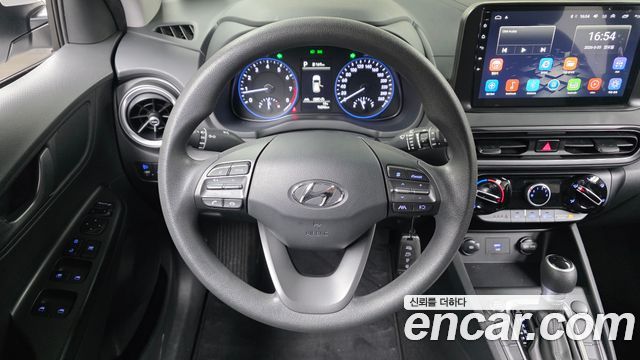 Hyundai Kona 2022 — photo 13