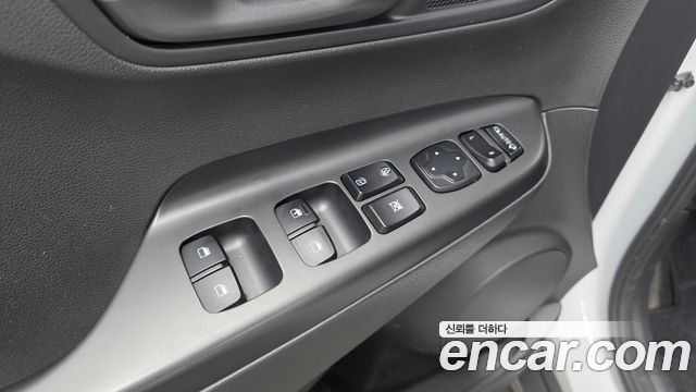 Hyundai Kona 2022 — photo 14