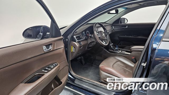 Kia K5 2019 — photo 11