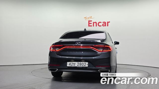 Hyundai Grandeur 2018 — photo 4