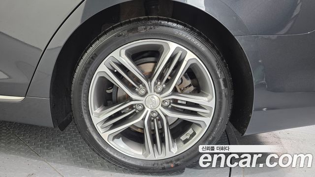 Hyundai Grandeur 2018 — photo 5