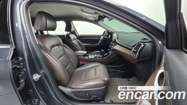 Hyundai Grandeur 2018 — photo 10