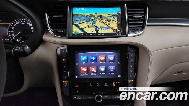 Infiniti QX50 2019 — photo 16