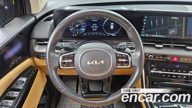 Kia Canival 2023 — photo 13