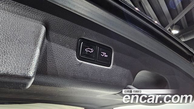 Kia Canival 2023 — photo 20