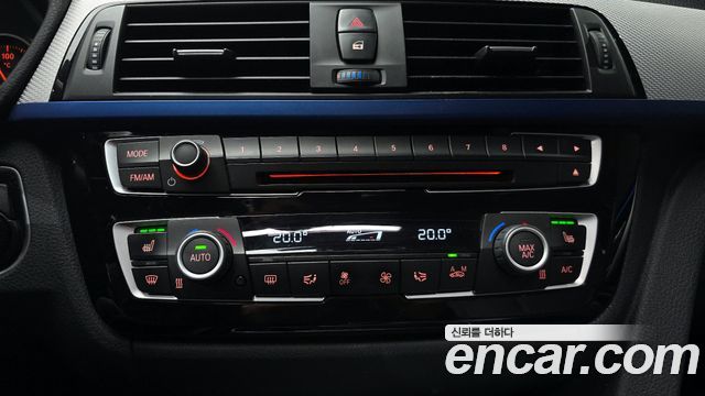 BMW 3-Series 2017 — photo 18