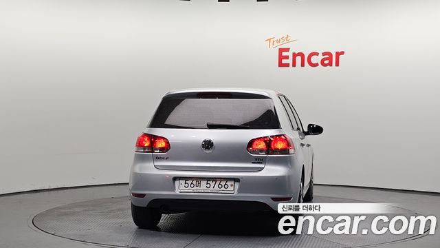 Volkswagen Golf 2012 — photo 4