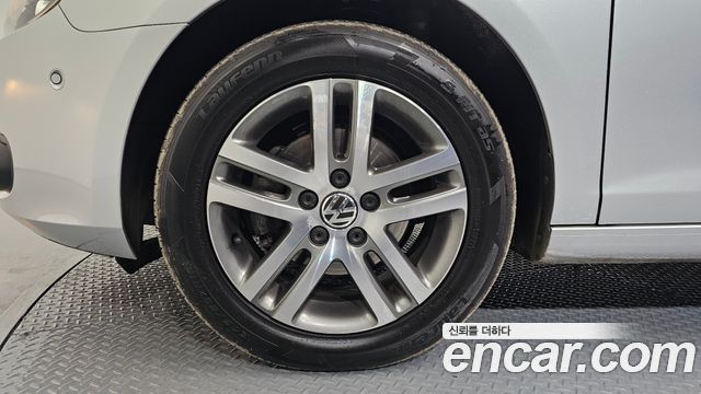 Volkswagen Golf 2012 — photo 5