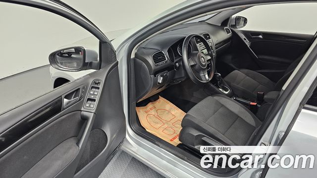 Volkswagen Golf 2012 — photo 10