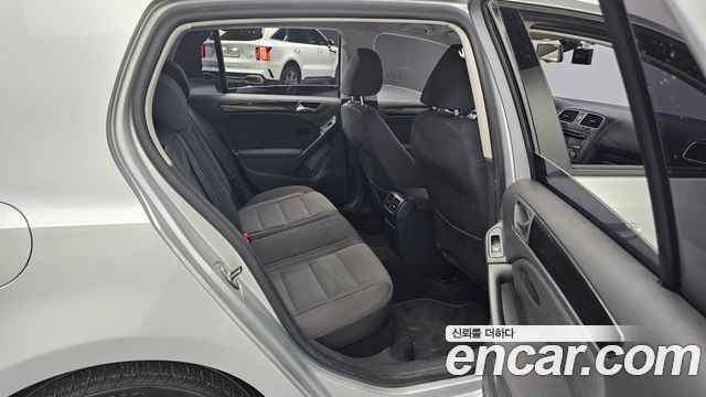 Volkswagen Golf 2012 — photo 13