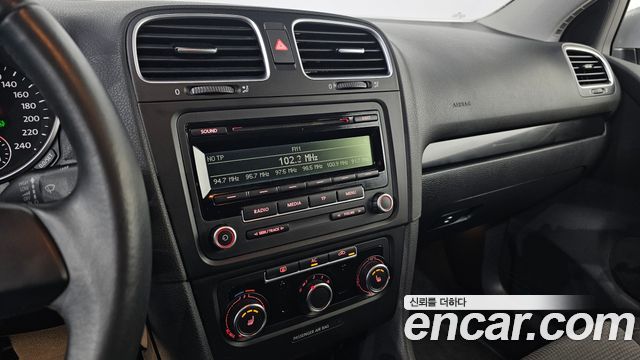 Volkswagen Golf 2012 — photo 17