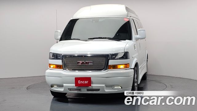 GMC Savana 2020 — photo 3