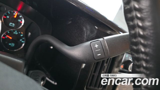 GMC Savana 2020 — photo 9