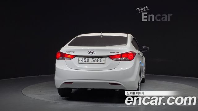 Hyundai AVANTE 2011 — photo 4