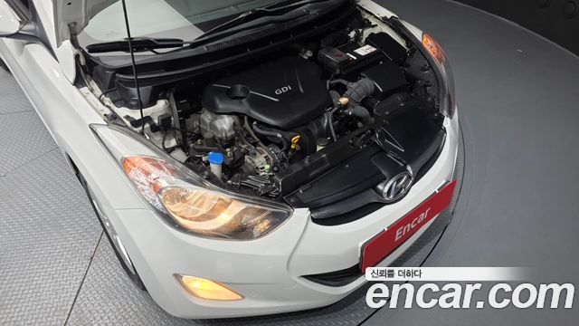 Hyundai AVANTE 2011 — photo 6
