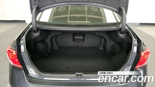 Lexus ES 2011 — photo 20