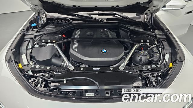 BMW 7-Series 2025 — photo 6
