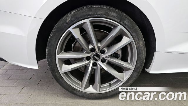 Audi A5 2022 — photo 5