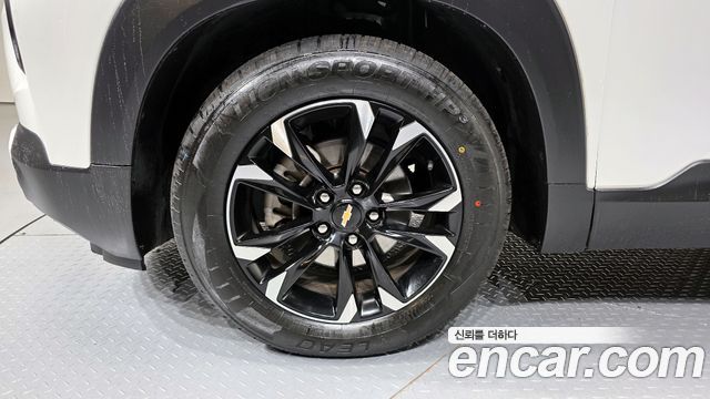 Chevrolet Korea Trailblazer 2021 — photo 5
