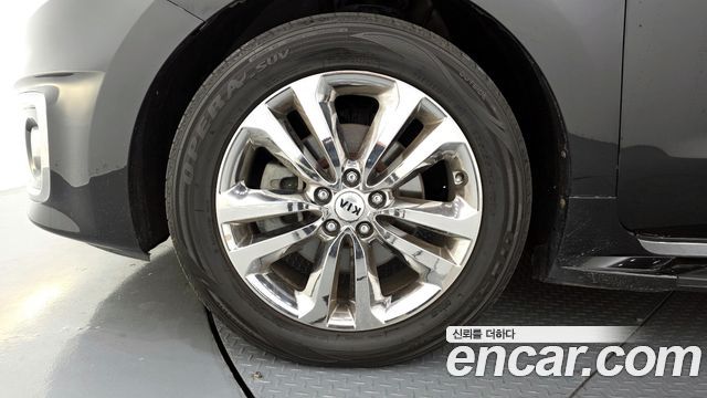 Kia Canival 2017 — photo 5