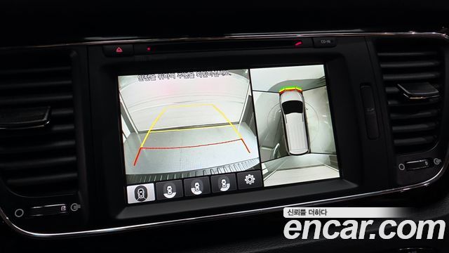 Kia Canival 2017 — photo 15