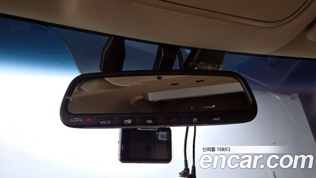 Kia Canival 2017 — photo 19